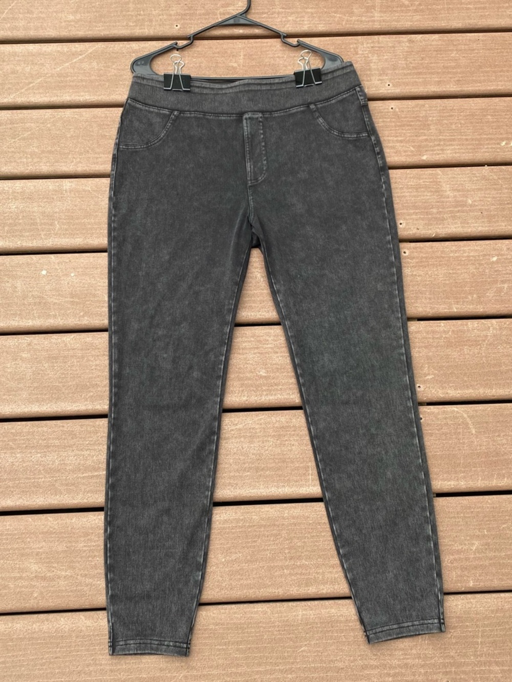 HALARA XL Dark Grey Denim Legging Full Length

High Waisted Denim Casual Legging